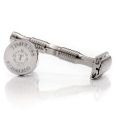 Timeless Safety Razor. Rasoio di sicurezza in Acciaio inox con Stand. Gap 0.68